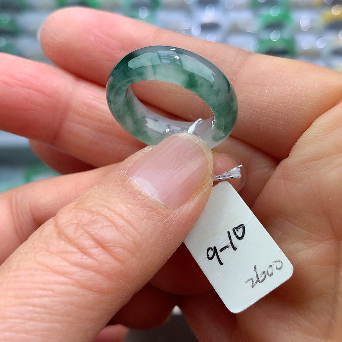 翡翠戒指未镶嵌9-10号