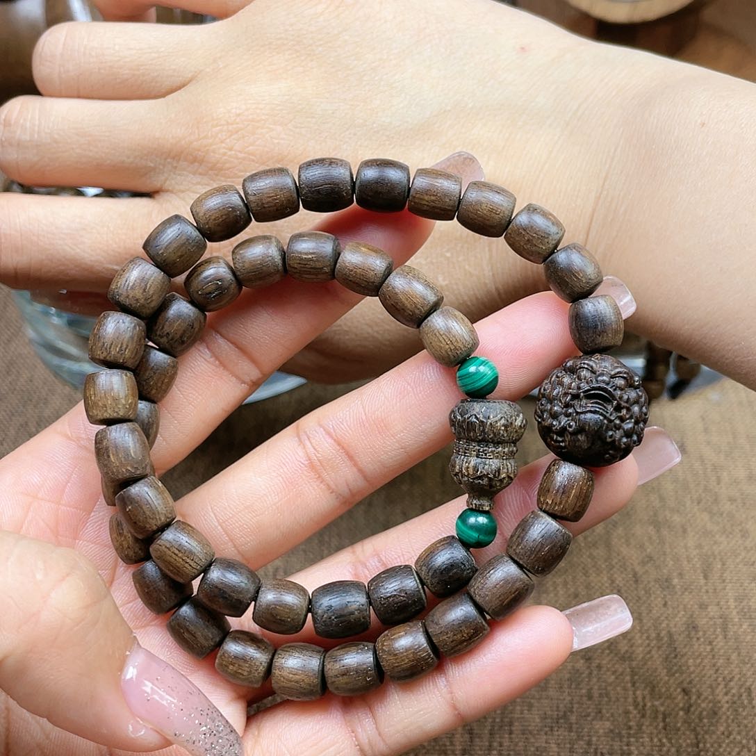 沉香手串用****4越南芽庄白奇楠雷击瘤疤料0.8