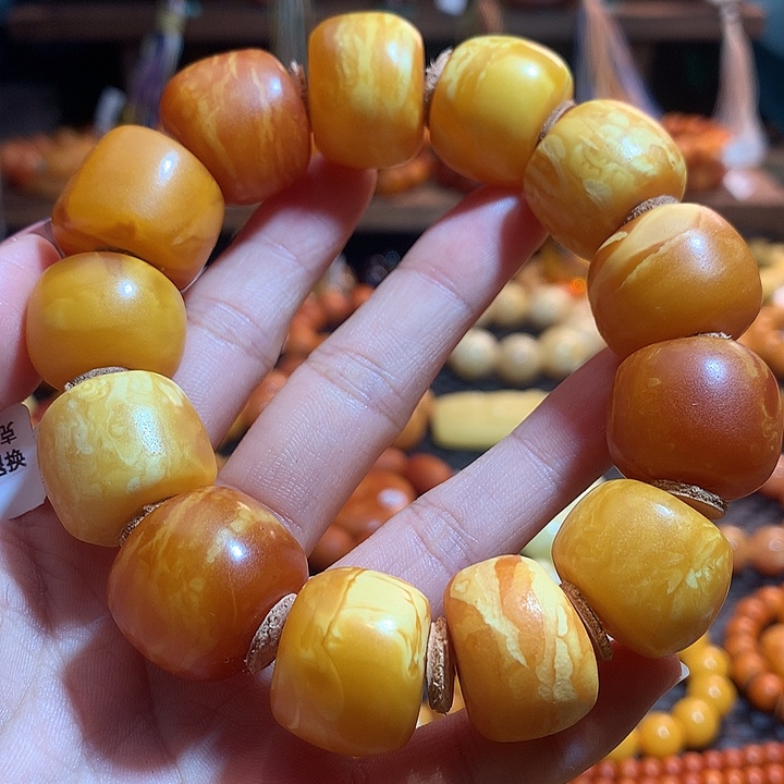 琥珀未镶嵌手链蜜蜡