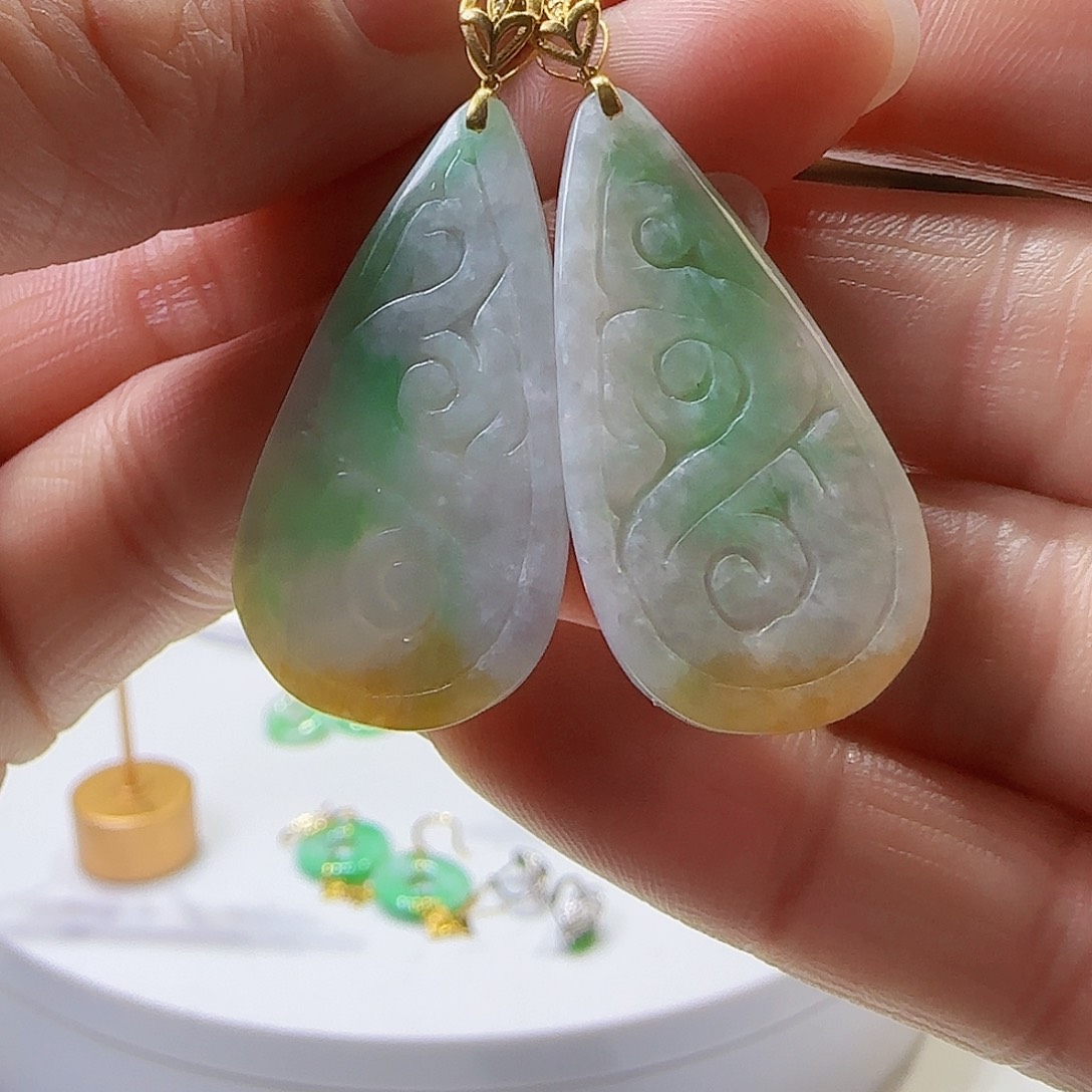 翡翠耳饰18K金镶嵌天然缅甸a货翡翠