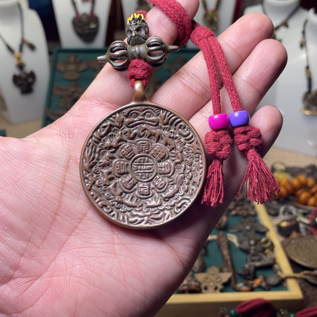 藏传精工蛙嘴包挂车挂