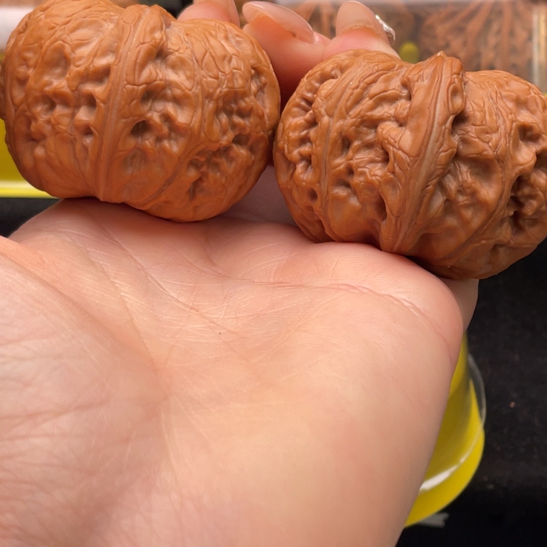 文玩核桃把件48大元宝