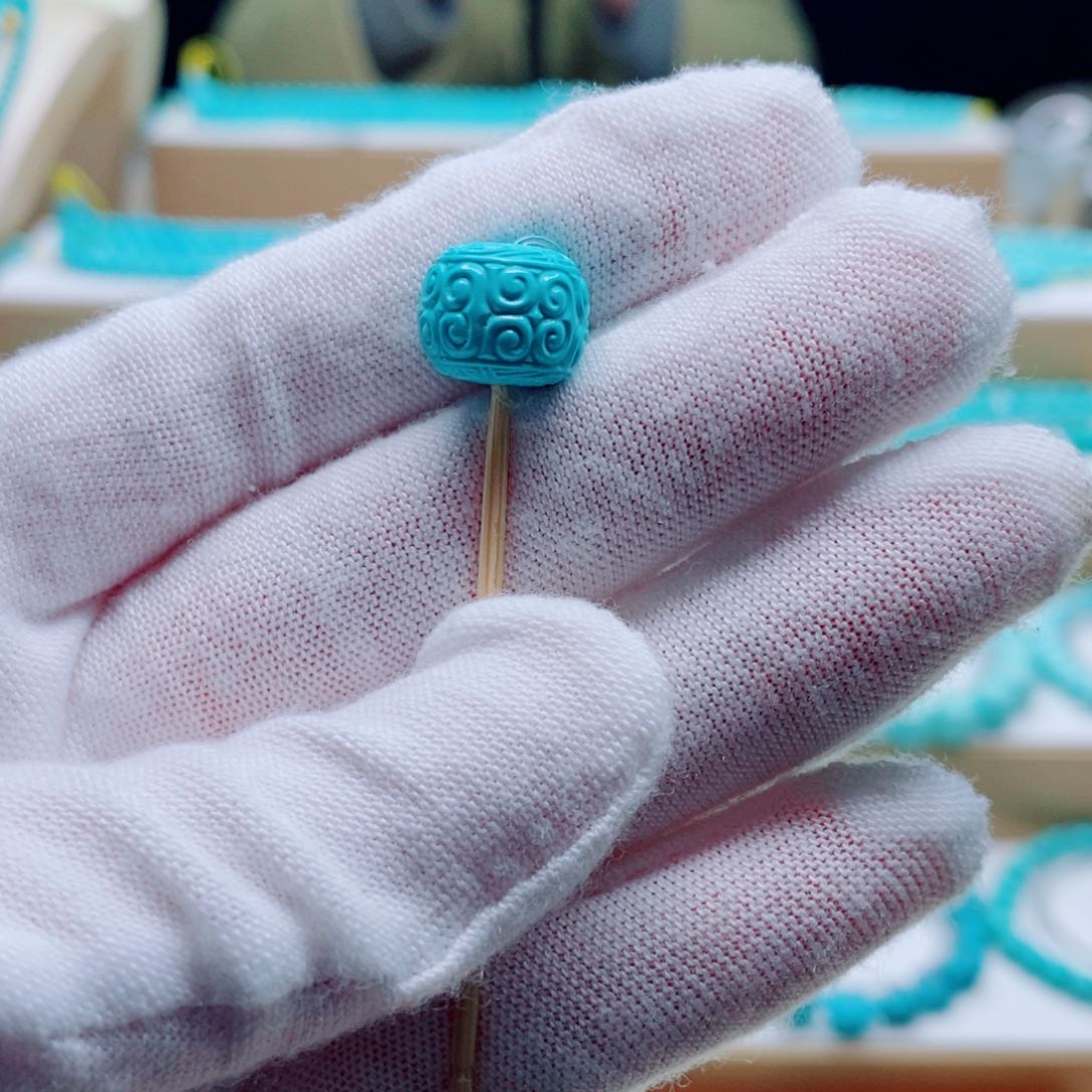 绿松石珠子未镶嵌