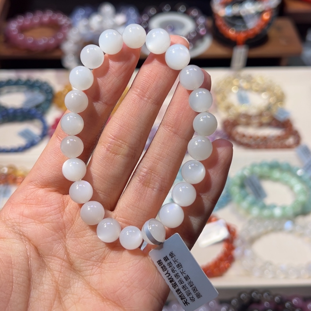 蛋***边手链未镶嵌长石8m天花板级高货白月光