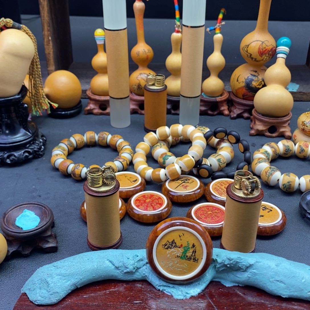 小*凡啦咯啦咯啦咯啦咯啦咯