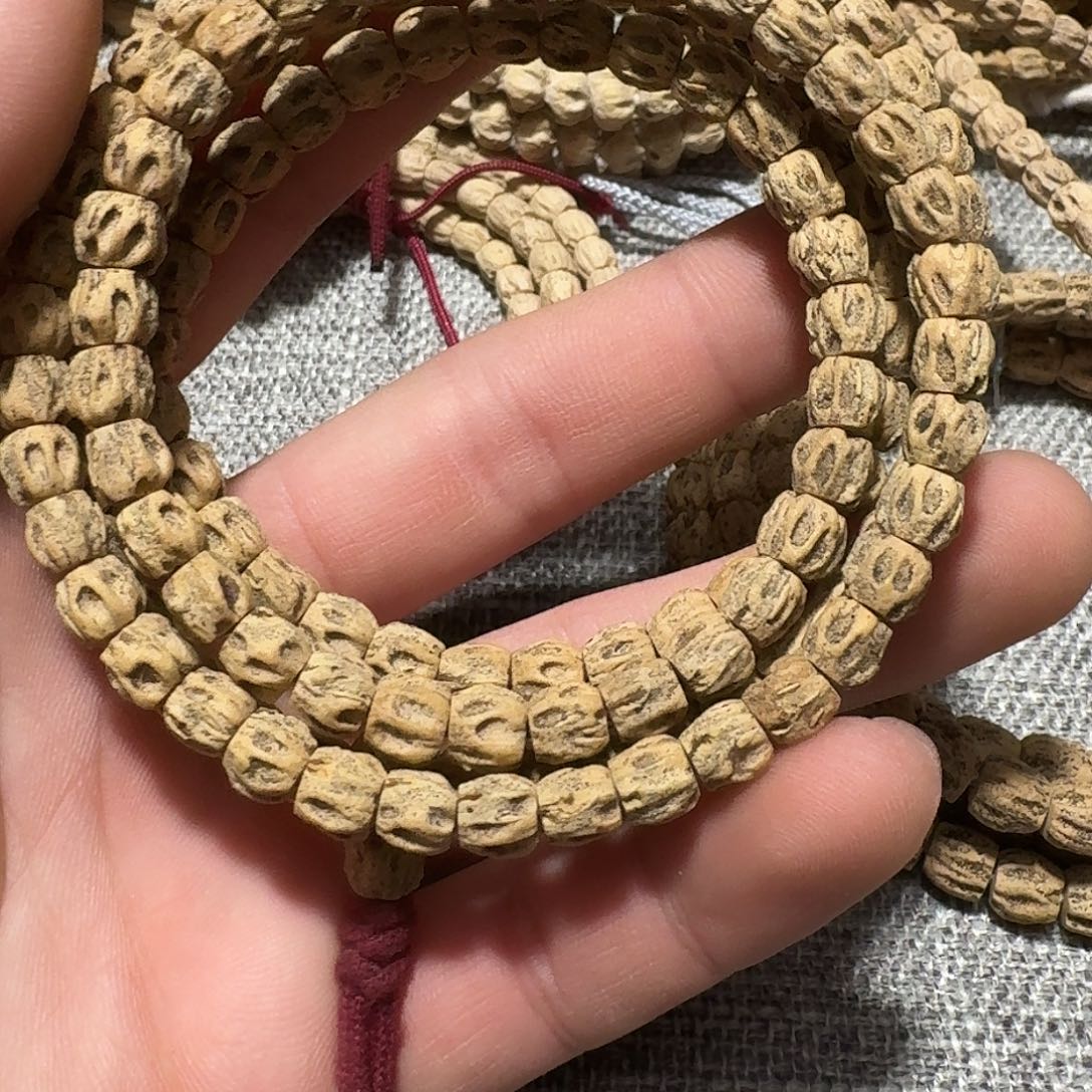 柏香籽/百香籽吊坠大***市