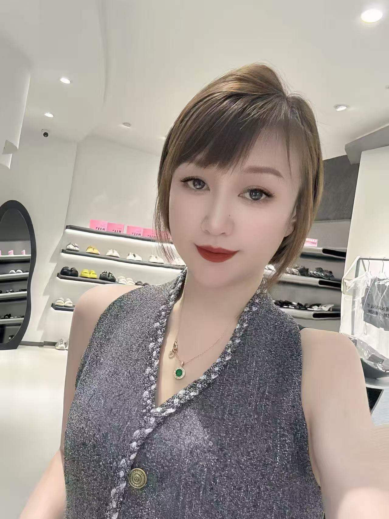 裙外套福利来袭畅享时尚魅力