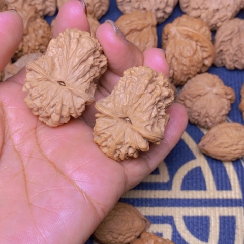 【闪购商品】文玩核桃吊坠ᜊ****ᜊ小鸟
