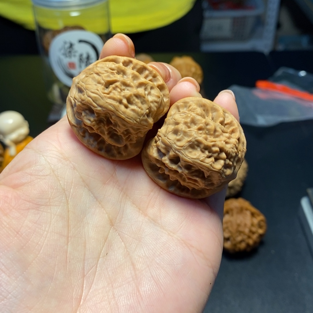 文玩核桃把件27号野狼34尺