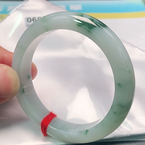 翡翠手镯未镶嵌0699号