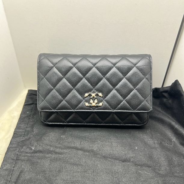 99新 Chanel/香奈儿 鸳鸯扣珍珠荔枝牛发财包woc包52F20031