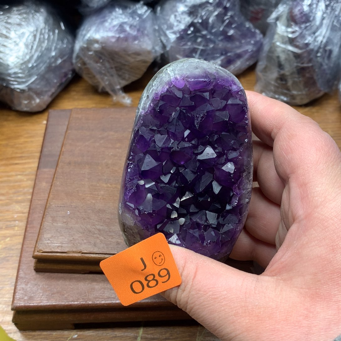 水晶大型摆件（非配饰）未镶嵌