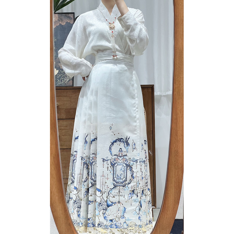 青瓷 马面裙 白色2025年新款国风马面裙明制汉服
