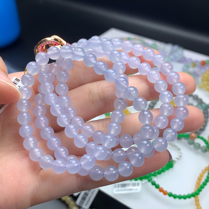 翡翠手镯未镶嵌卡