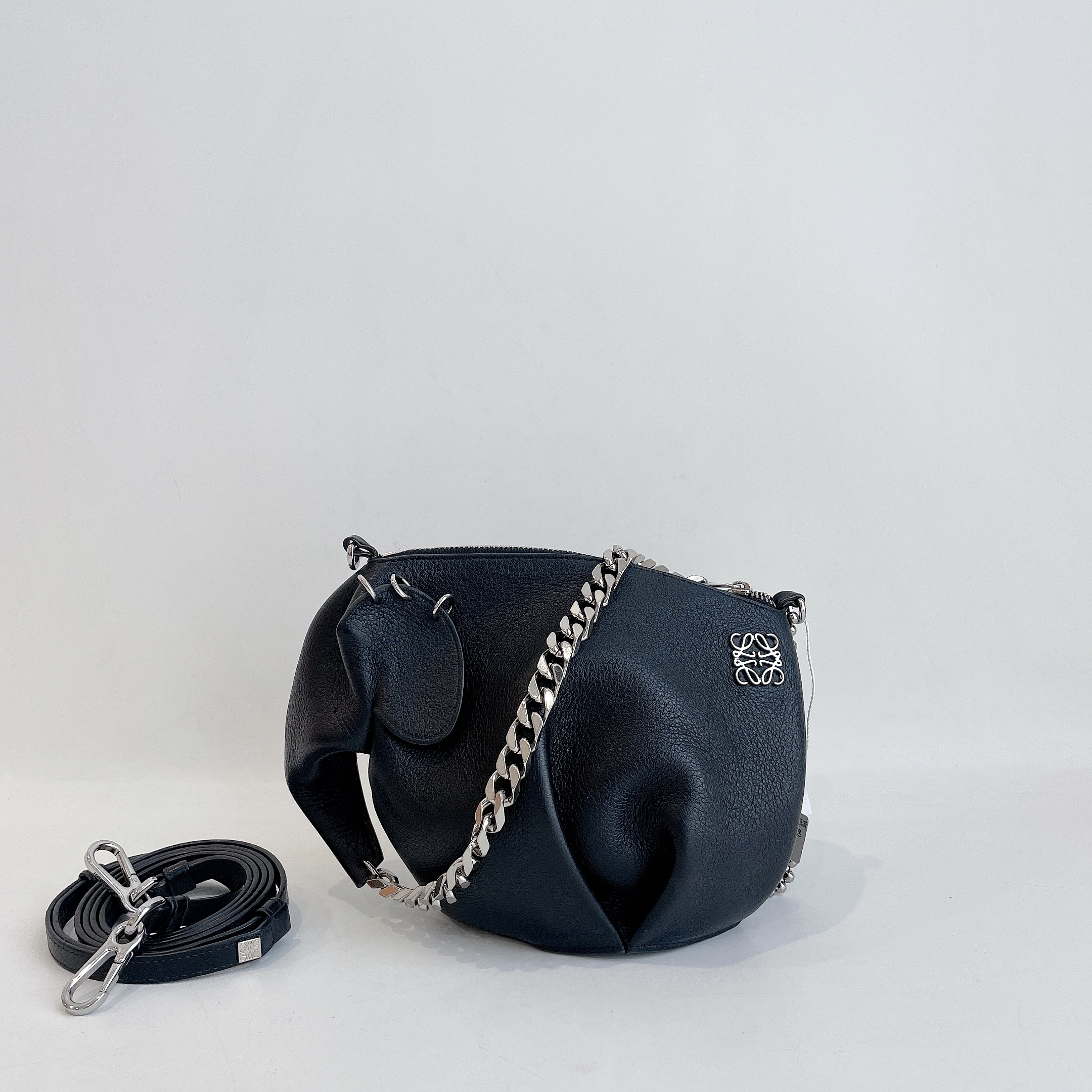 95新 LOEWE/罗意威  限定款 黑色小号 小象单肩包