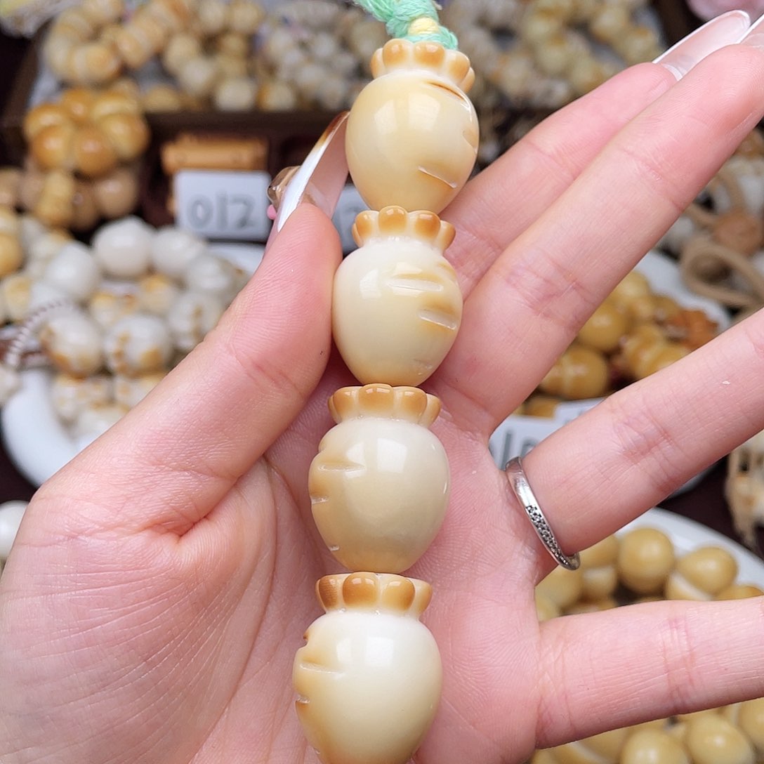 吊坠白玉菩提成品c