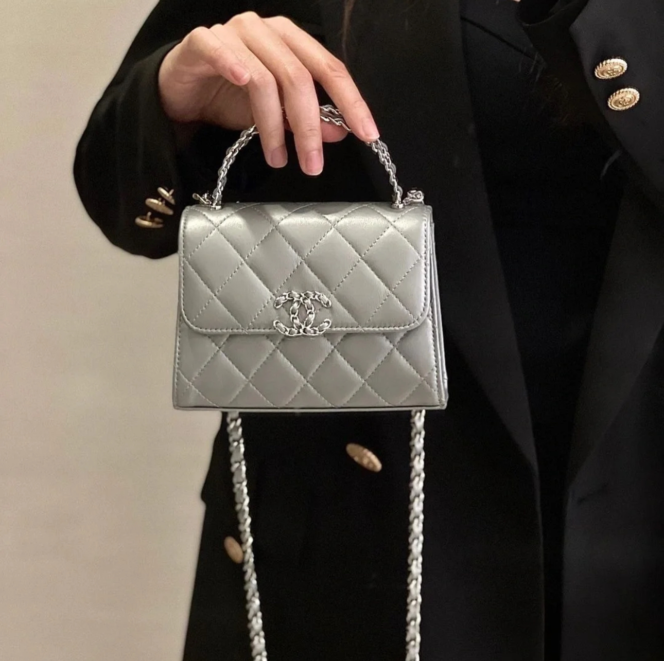 99新 Chanel/香奈儿 多多奢品/香奈儿23p银灰色kelly斜挎包/闲置