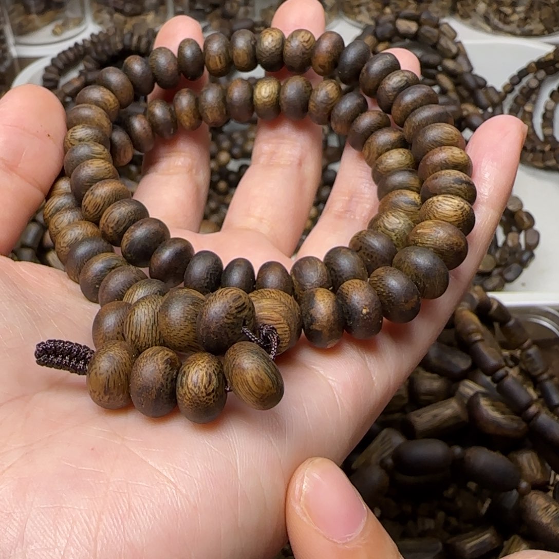 人***岁手串沉香双圈1.0规格22.5克海南乌身