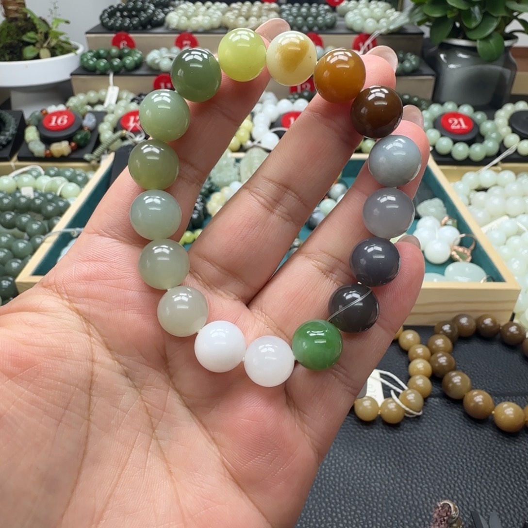 和田玉未镶嵌手链12