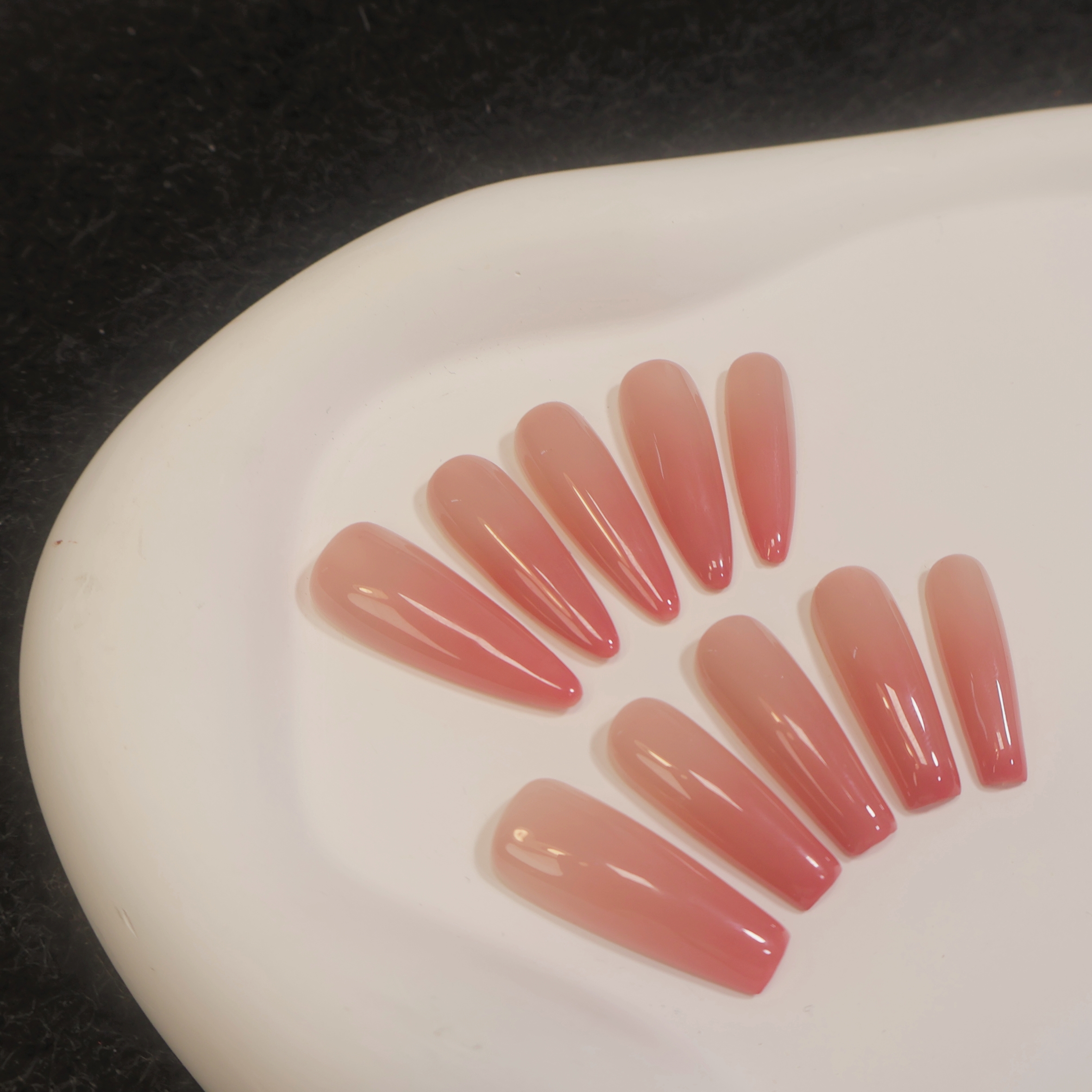 【芭比】纯手工穿戴甲粉色中长款渐变穿戴式磨砂无痕气质