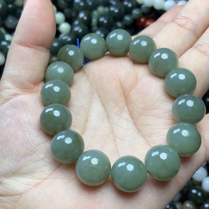 和田玉未镶嵌颈饰卡14