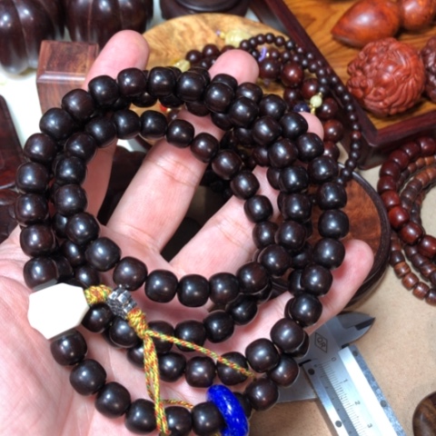 檀香紫檀（小叶紫檀）念珠