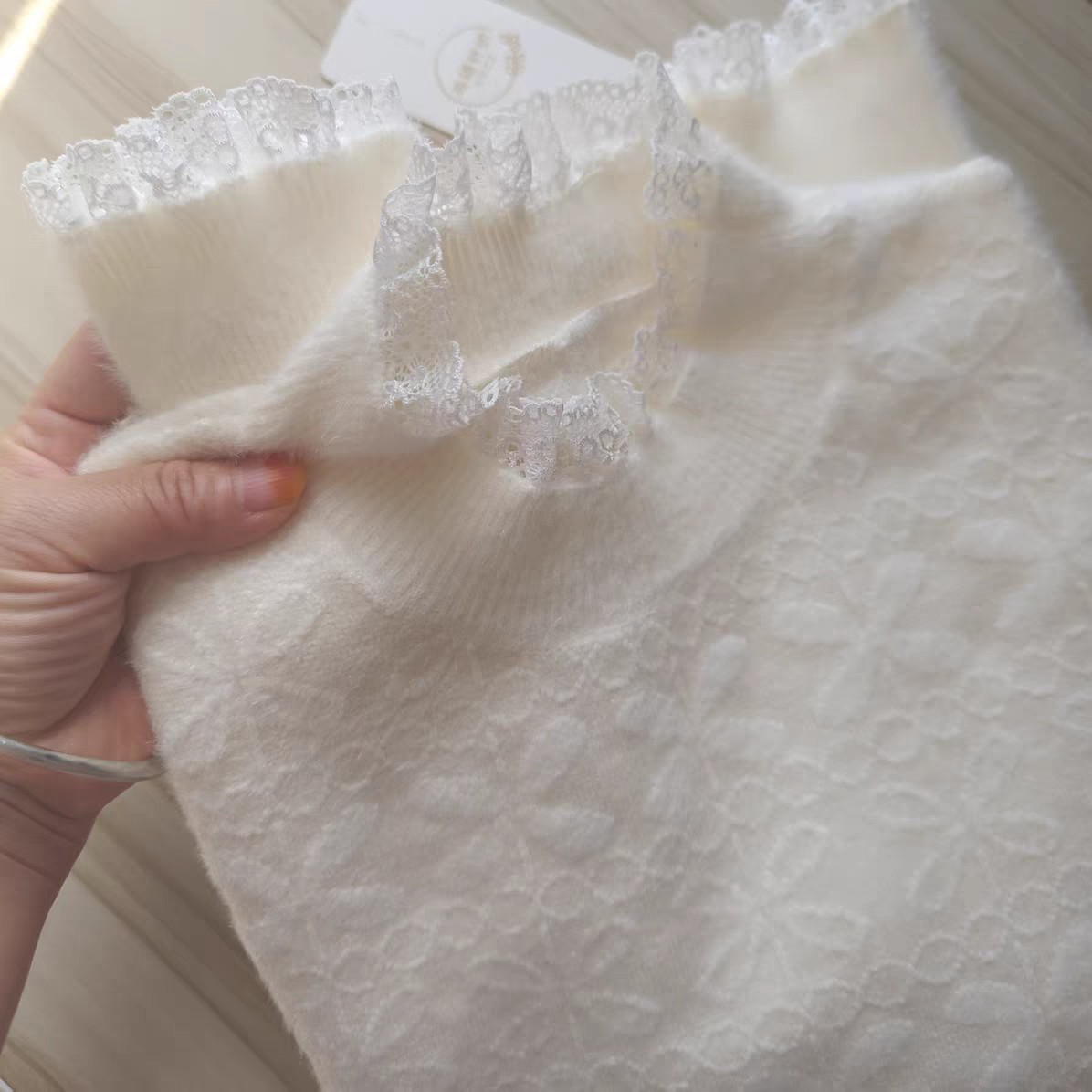 【不起球】半高蕾丝花边领四叶草花型洋气百搭针织毛衣108