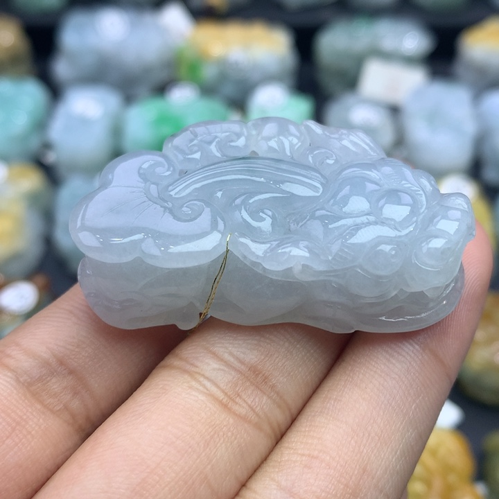 翡翠颈饰未镶嵌天然缅甸翡翠