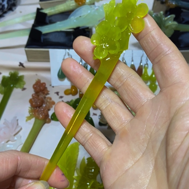 蛇纹石玉发簪未镶嵌七*娘