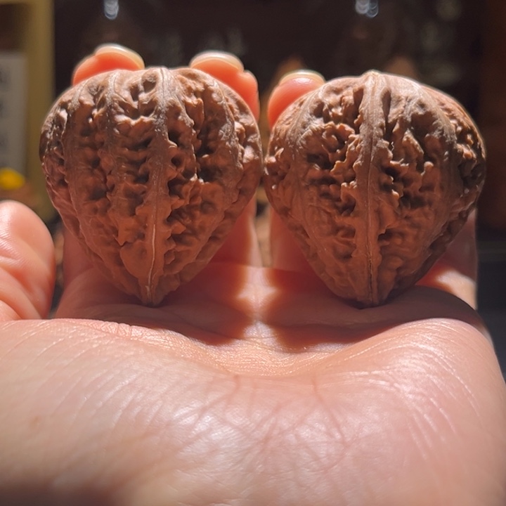 大***勇文玩核桃吊坠蚂蚁草莓62