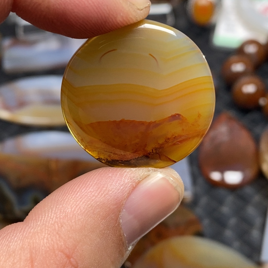 玛瑙/玉髓颈饰未镶嵌