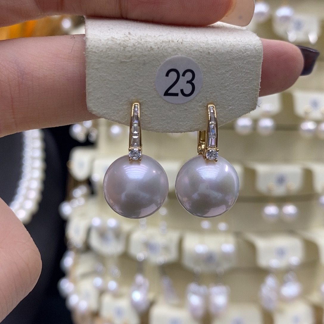 淡水珍珠银S925镶嵌耳饰