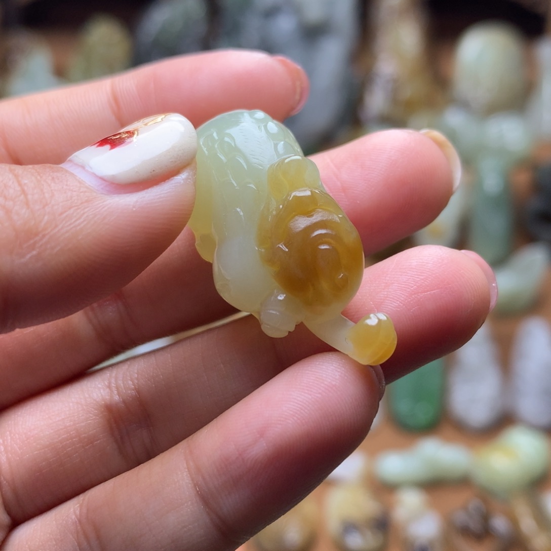 和田玉挂件未镶嵌