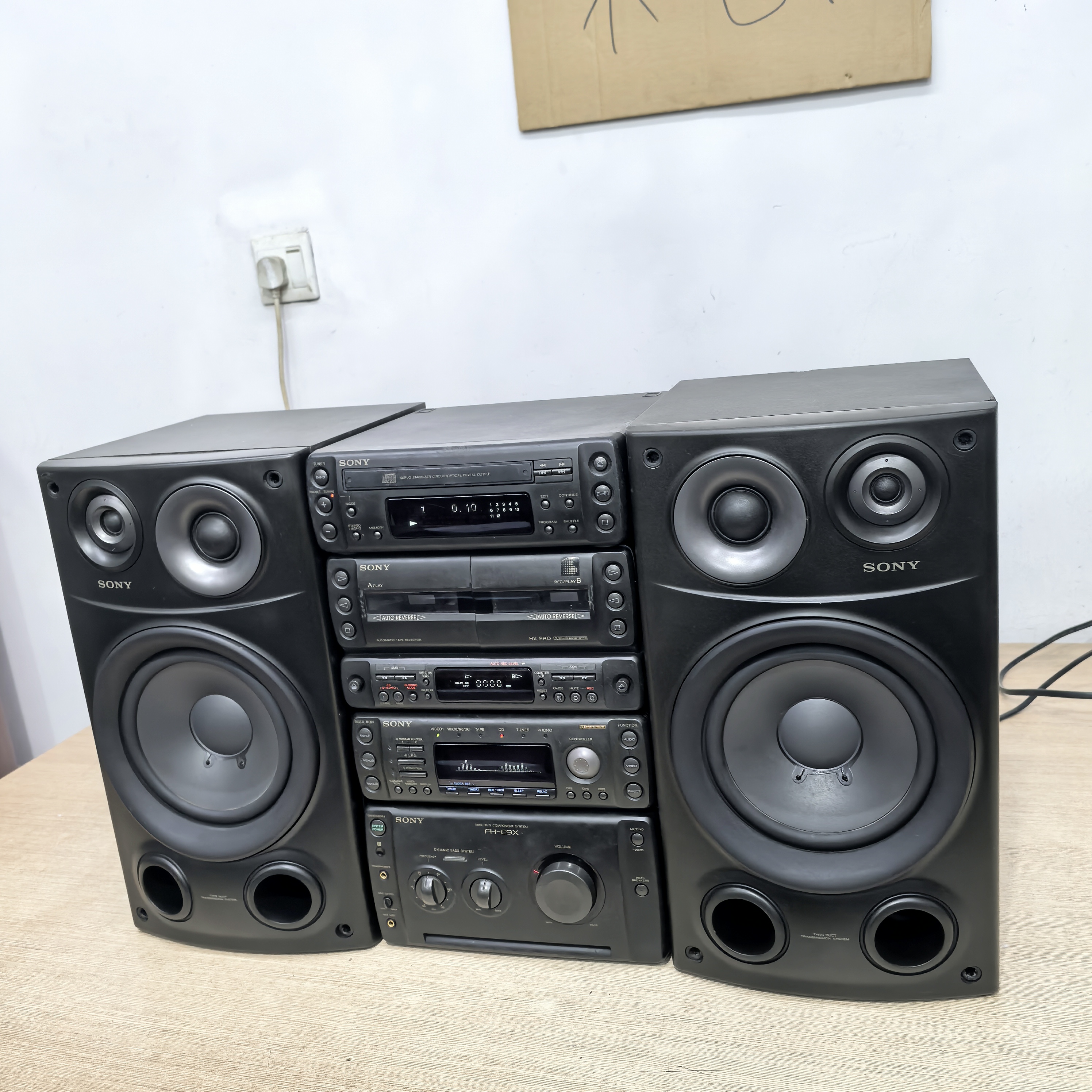 8新  SN音响功能正常使用邮费自理