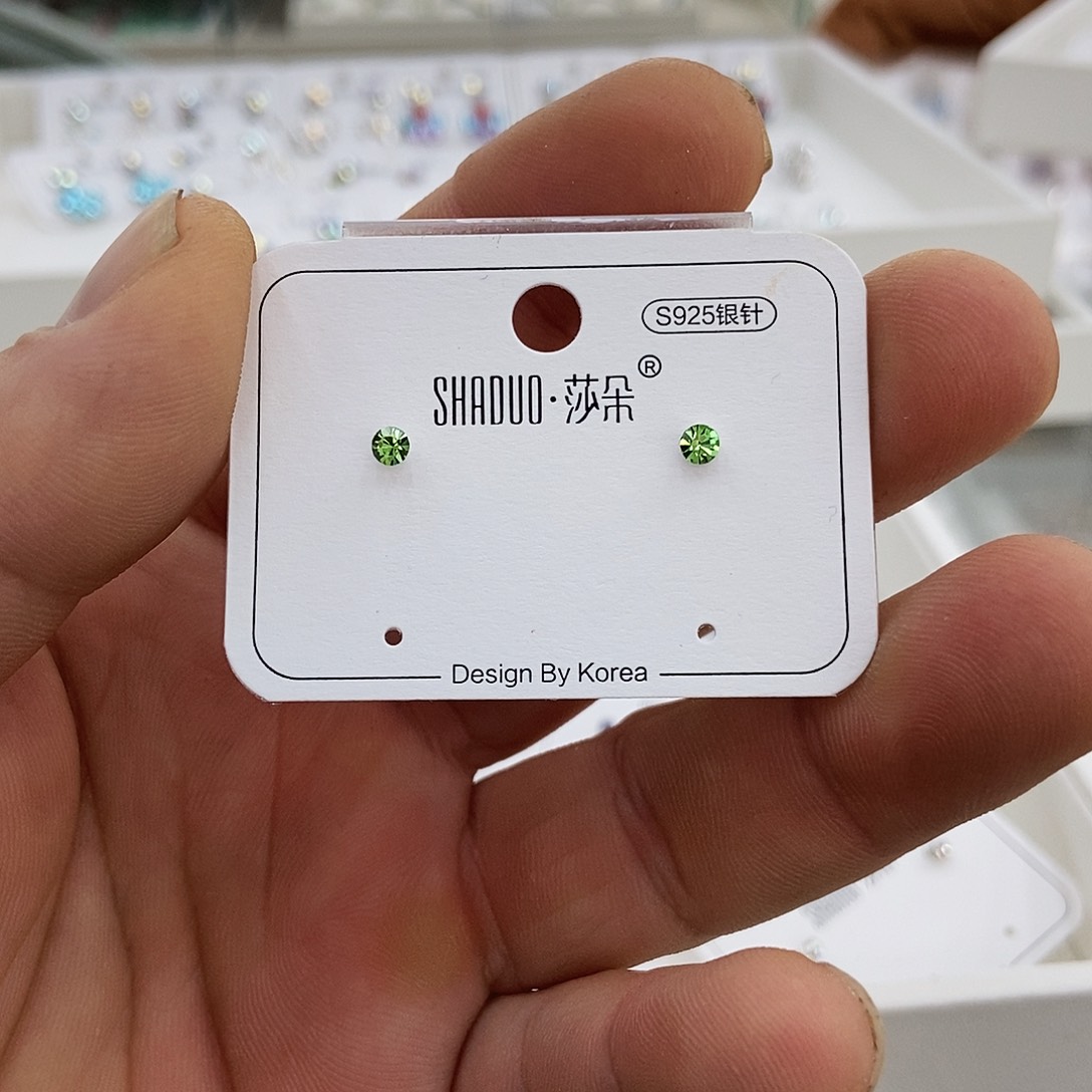 锆石纯铜合金耳钉