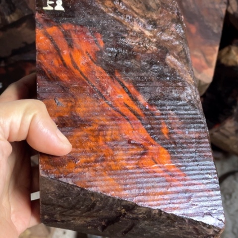 木&****m大红酸枝摆件