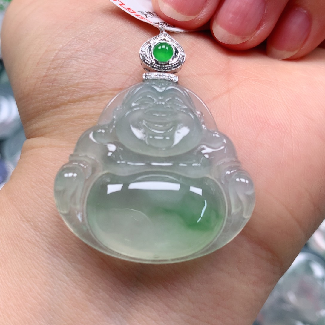 翡翠18K金镶嵌颈饰天然翡翠