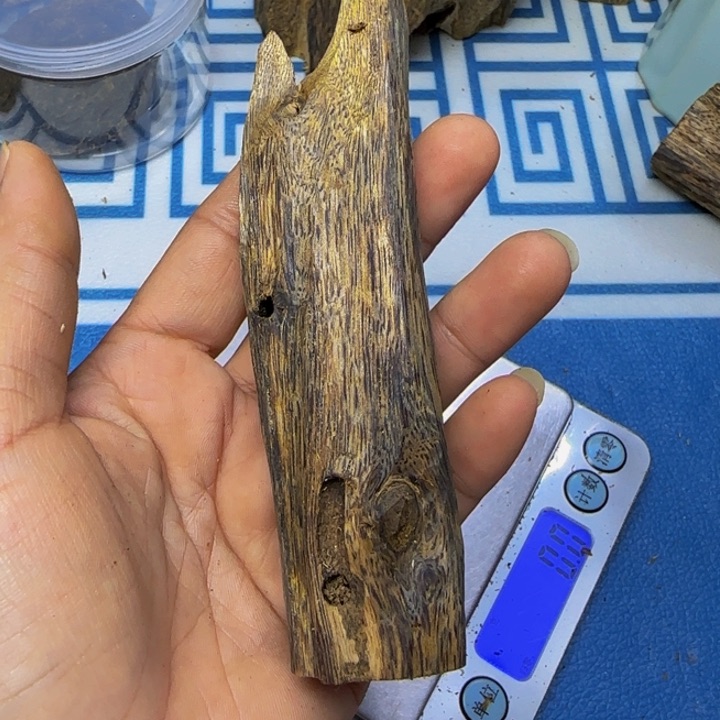 木手工艺雕塑根雕木方板材33克