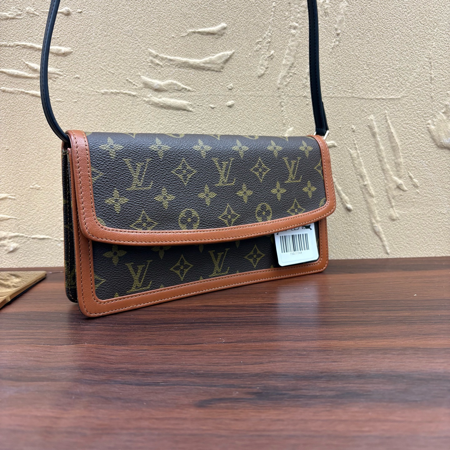 95新 LouisVuitton/路易威登  /KIKI/单肩包/18867189