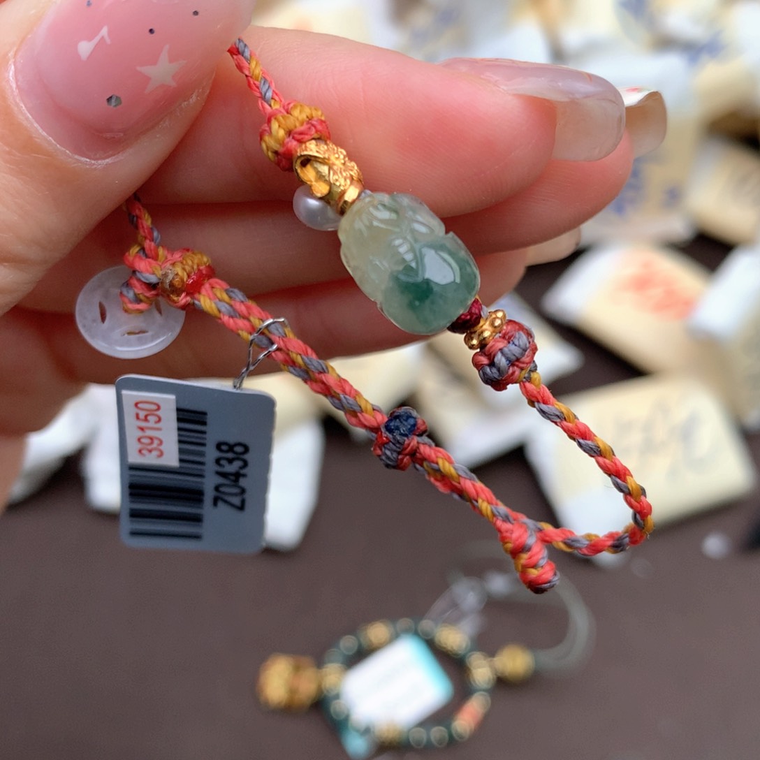 【闪购商品】翡翠手绳未镶嵌一