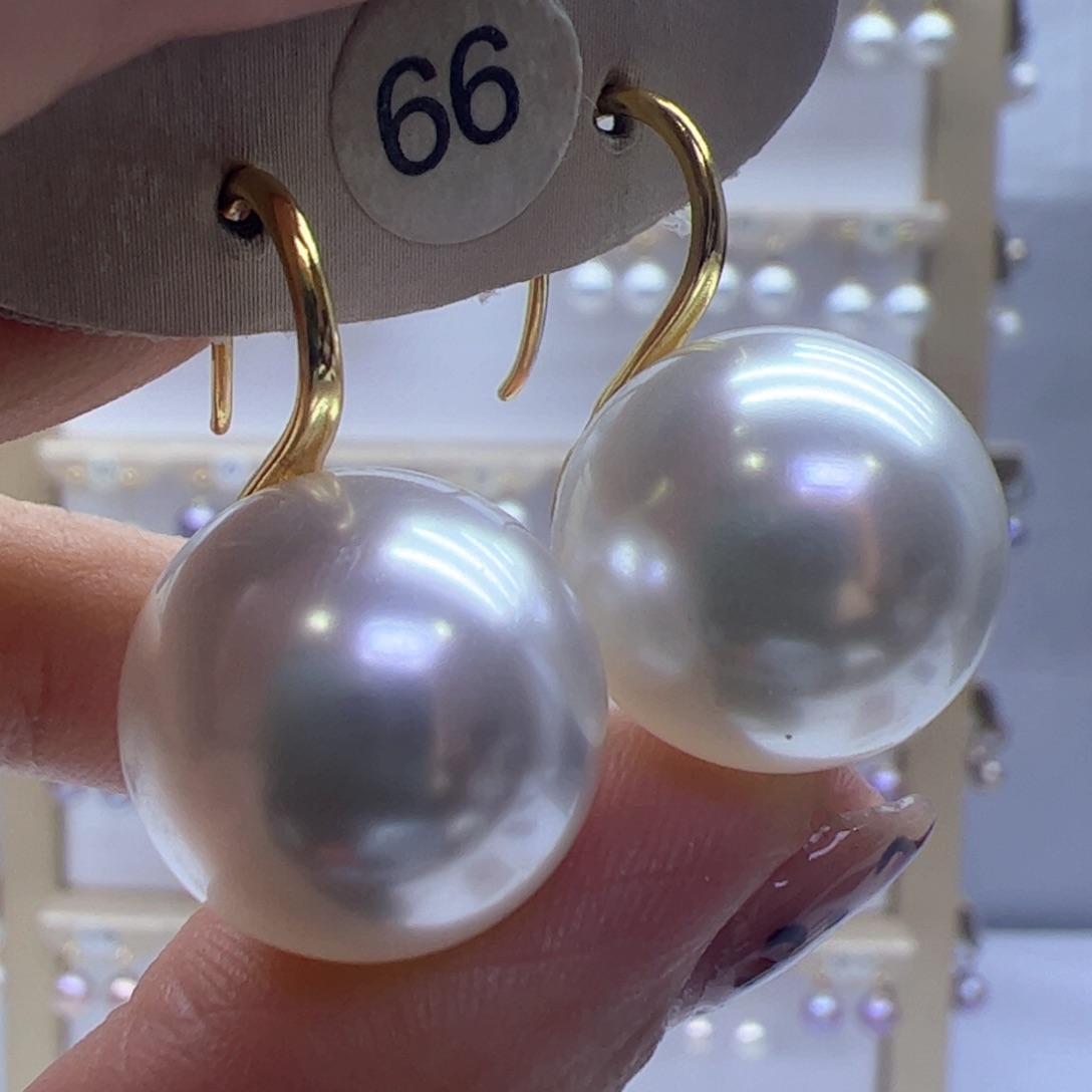 淡水珍珠耳饰18K金镶嵌