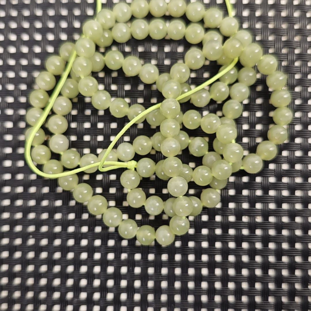 和田玉未镶嵌项链