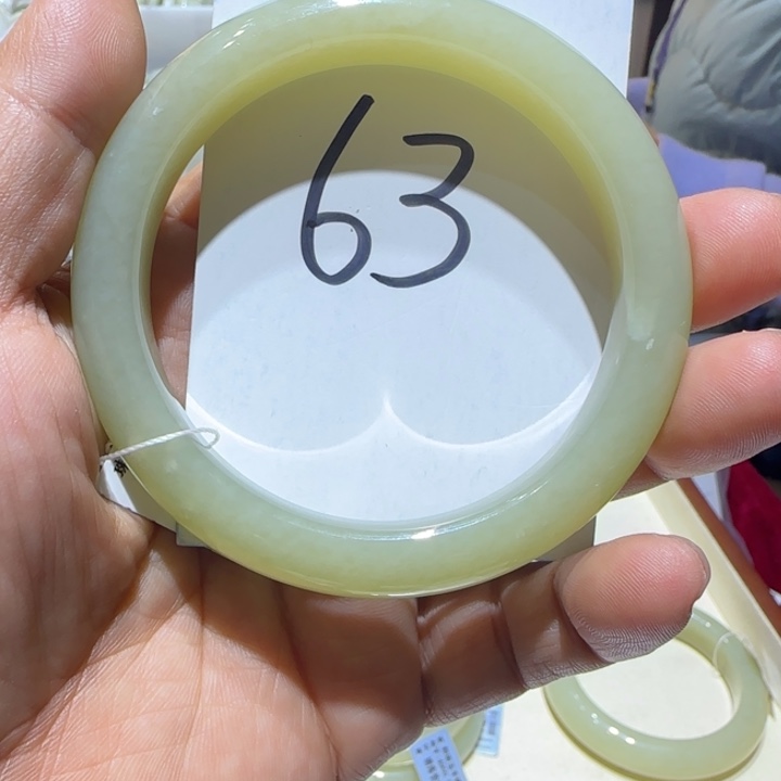 宜***）和田玉未镶嵌手镯931