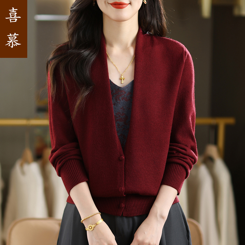 年轻妈妈秋装针织衫小衫2025新款洋气毛衣中老年毛衣女装上衣服