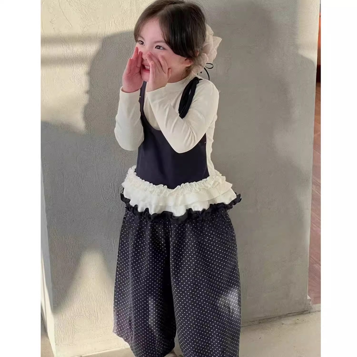 女童套装韩系穿搭2025春装洋气儿童装儿童黑色小女孩休闲裤两件套