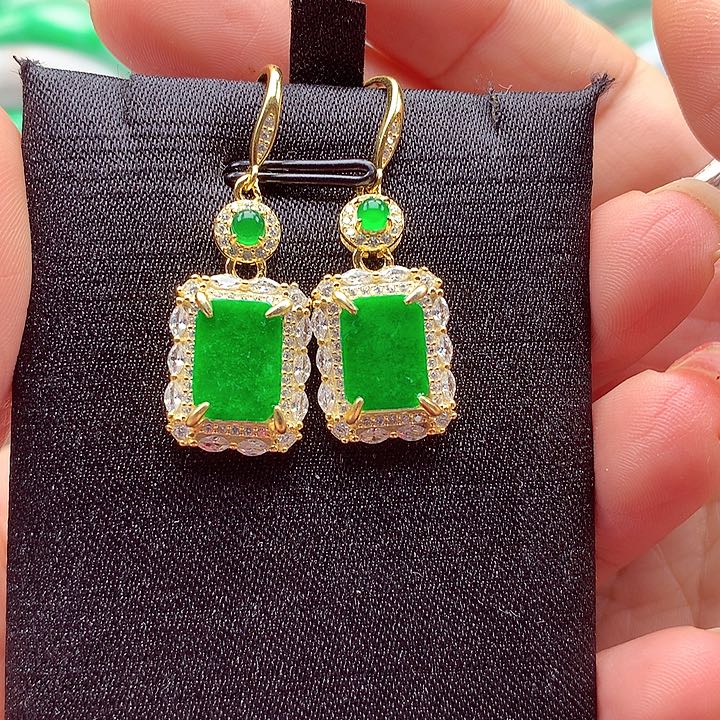 翡翠颈饰银S925镶嵌翡翠