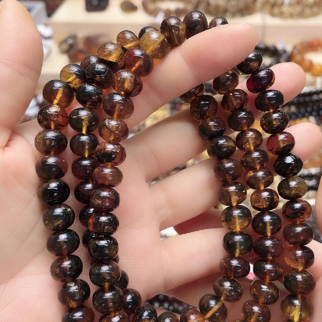 琥珀裸石未镶嵌十