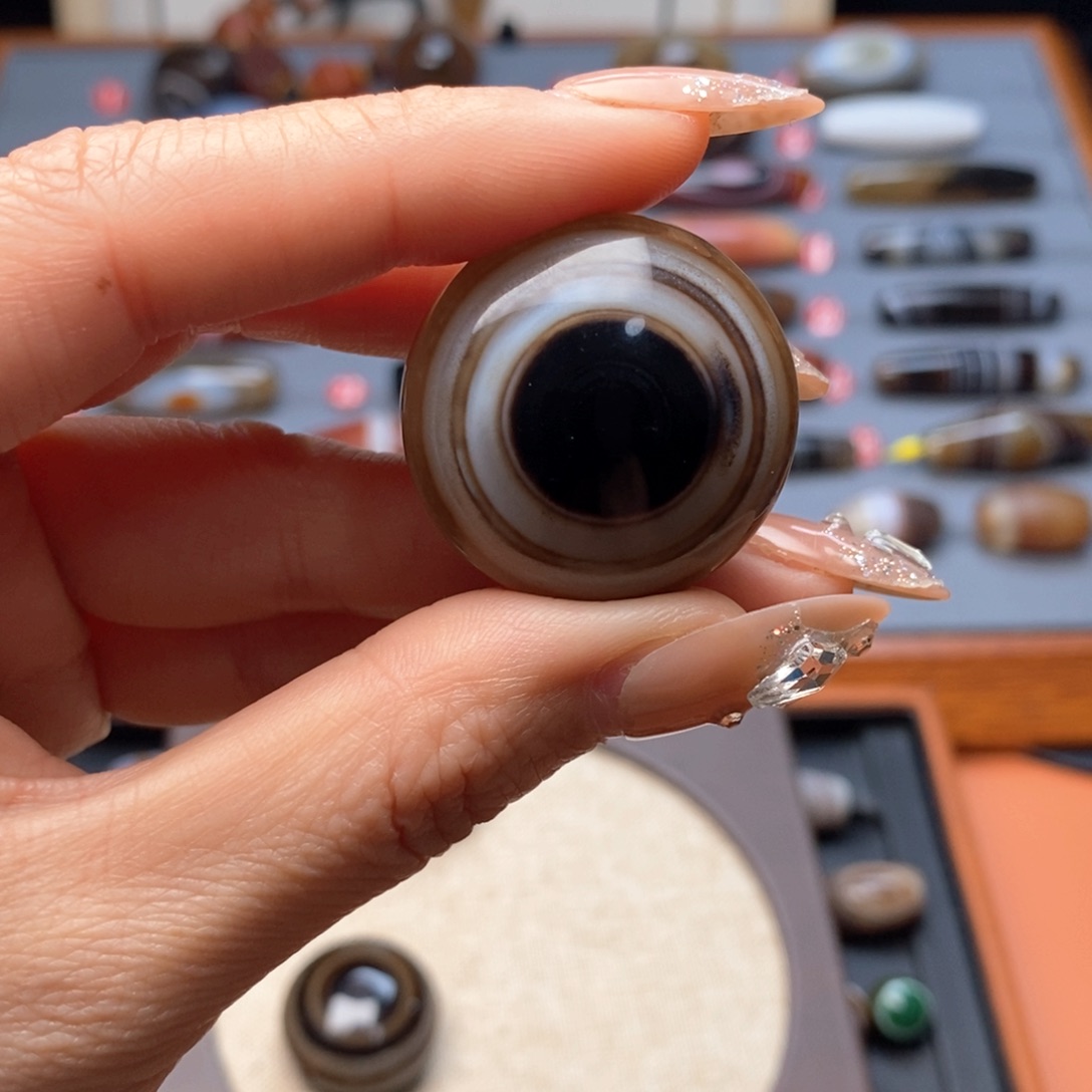 玛瑙/玉髓颈饰未镶嵌茹*