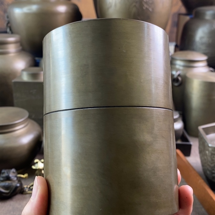 罗***3噢噢噢噢哈哈哈哈哈哈锡罐