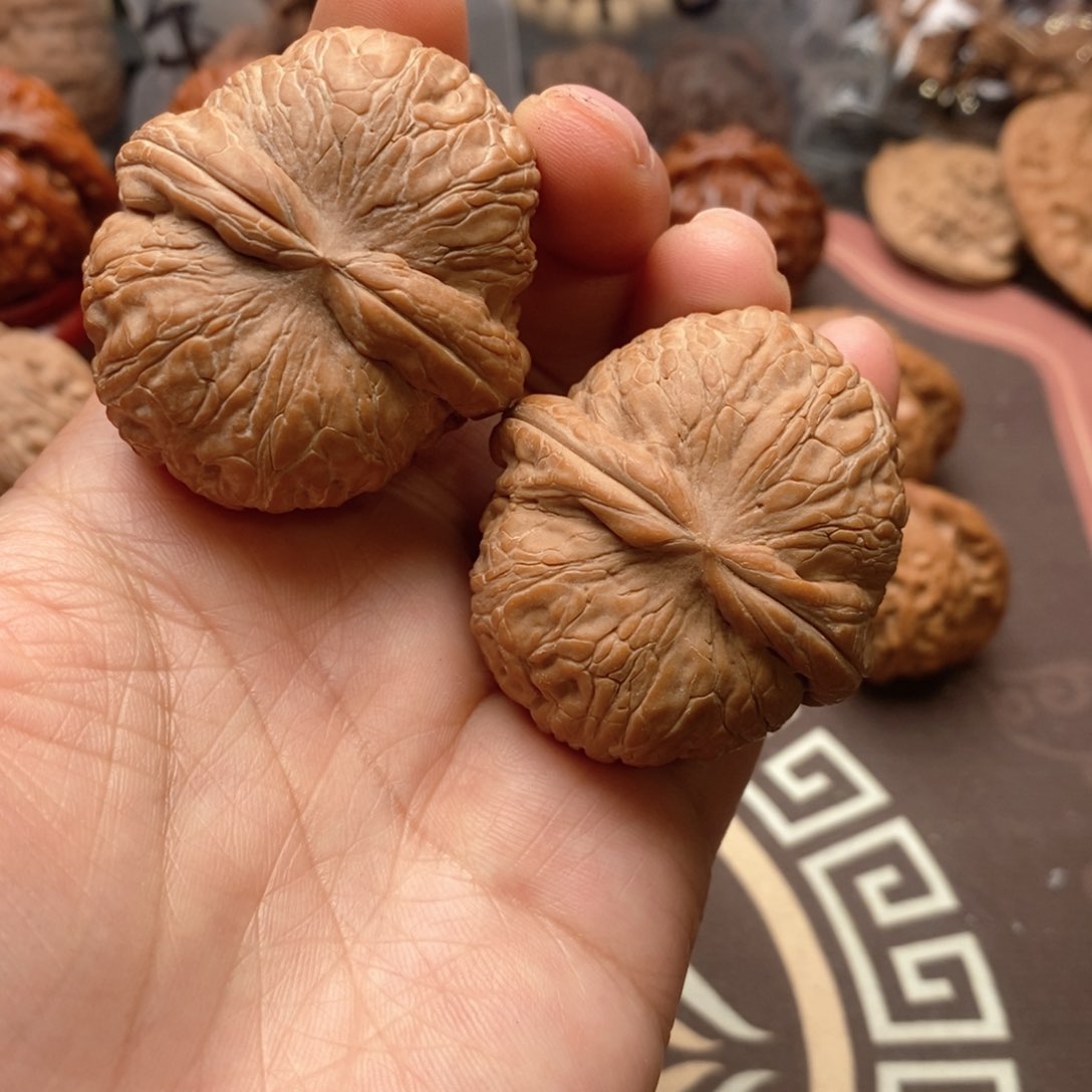 文玩核桃把件姽*ღ